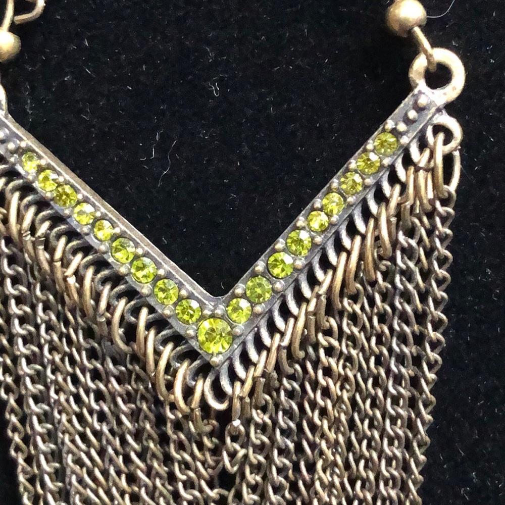 Chain dangle earrings - Picture 2 of 2